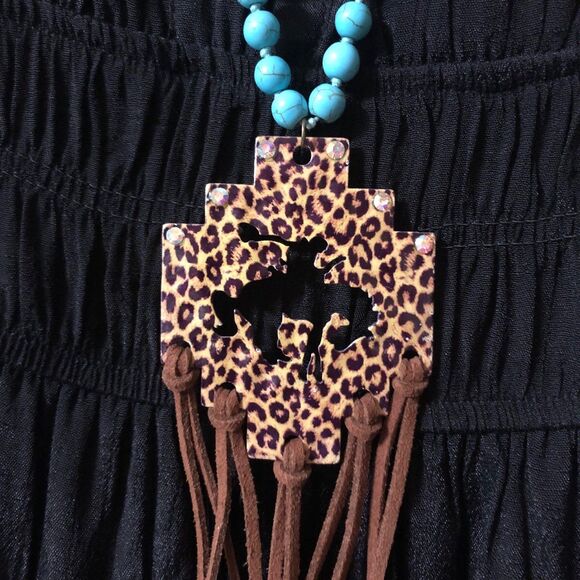 Necklace and Earring Set Rhinestone Leopard Print Turquoise Design - Picture 3 of 5